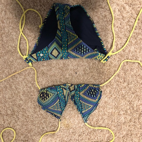 American Eagle Outfitters Aztec bathing suit small - Picture 3 of 8